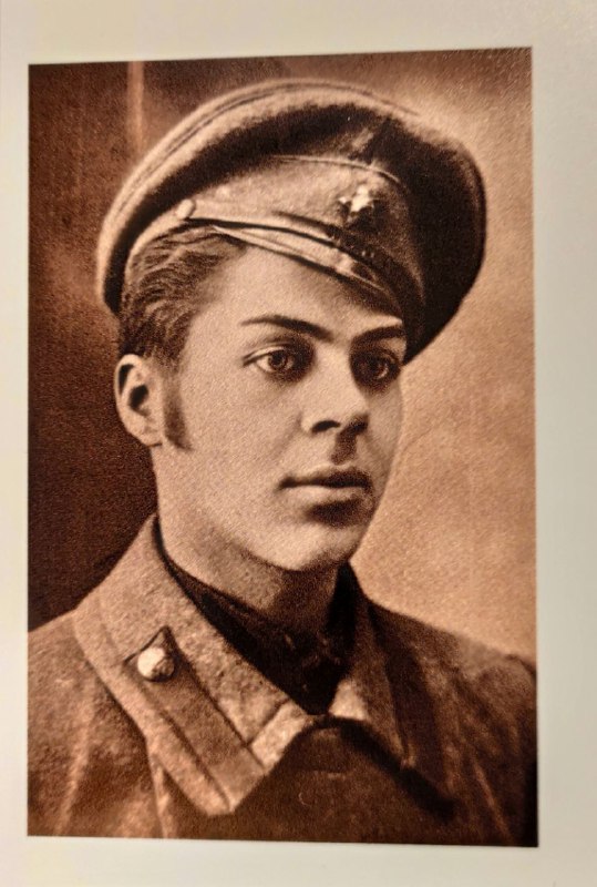Юрий Васнецов